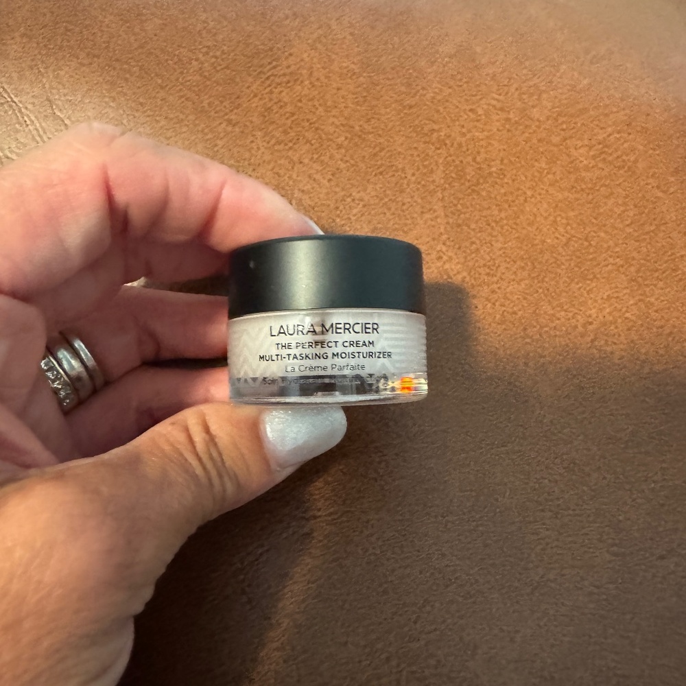 Laura Mercier - The Perfect Cream Multi-Tasking Moisturizer - Travel Size - NEW